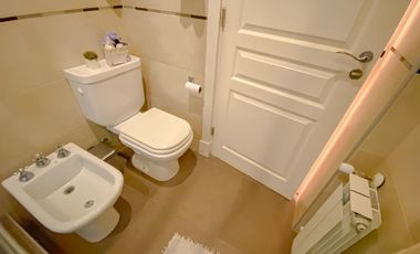 VENTA | PISO EN PLAZA MITRE | COCHERA
