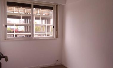 Venta Departamento 2/3 ambientes en venta Olivos Vias/Rio