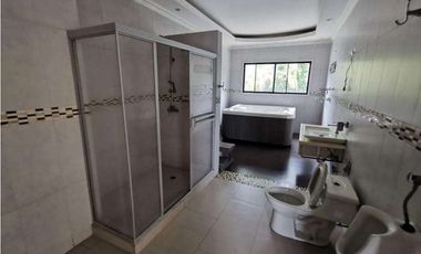 Venta de casa en Bosques de Espinar (Cristóbal), Colón GTA