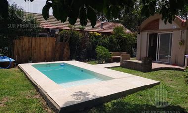 Casa en Venado I de 4 ambientes - Impecable  estado