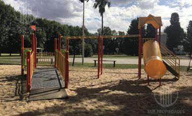 Casa en Venado I de 4 ambientes - Impecable  estado