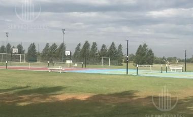 Casa en Venado I de 4 ambientes - Impecable  estado