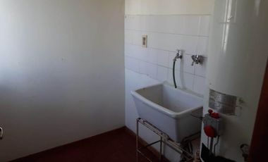 DEPARTAMENTO CALLE LA PAZ AL 700