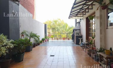 4amb cohcera   baulera   dos patios !!