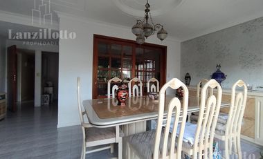4amb cohcera   baulera   dos patios !!