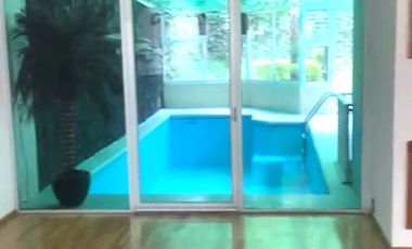 CASA EN VENTA EN INSURGENTES CUICUILCO DE 650M2