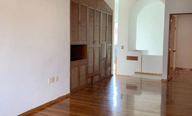 CASA EN VENTA EN INSURGENTES CUICUILCO DE 650M2