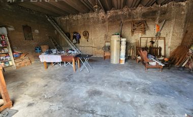 Venta casa de 5 ambientes con cochera en Wilde