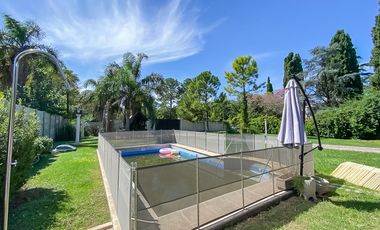 Casa de 3 dormitorios en venta en  Barrio Acevedo