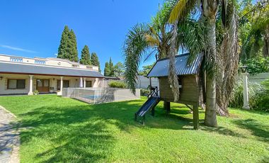 Casa de 3 dormitorios en venta en  Barrio Acevedo