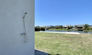 Casa en venta en San Matias a la laguna - A estrenar