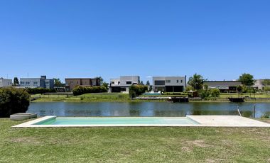 Casa en venta en San Matias a la laguna - A estrenar