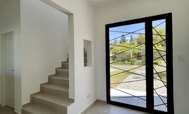Casa en venta en San Matias a la laguna - A estrenar