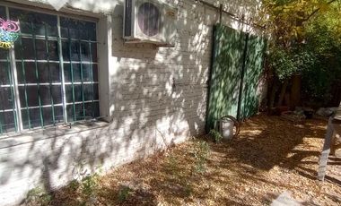 Complejo de departamentos y casa, en Plottier!!