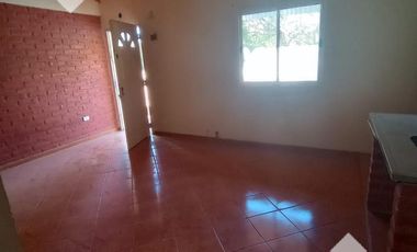 Complejo de departamentos y casa, en Plottier!!