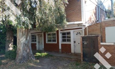 Complejo de departamentos y casa, en Plottier!!