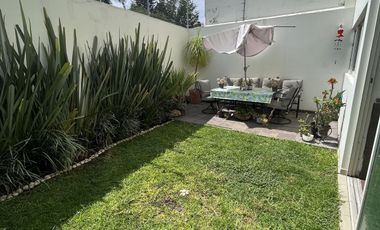 CASA EN CONDOMINIO EN VENTA 3 NIVELES EN RINCONADA DE SANTA RITA, GUADALAJARA
