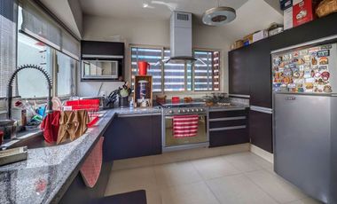 CASA EN CONDOMINIO EN VENTA 3 NIVELES EN RINCONADA DE SANTA RITA, GUADALAJARA