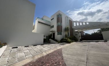 CASA EN CONDOMINIO EN VENTA 3 NIVELES EN RINCONADA DE SANTA RITA, GUADALAJARA