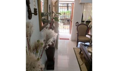 VENTA DE  CASA UNIFAMILIAR EN BELLO NIQUIA