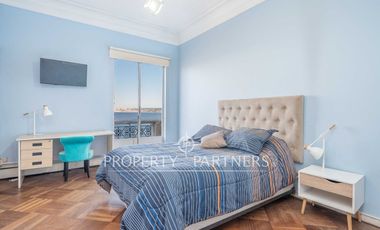 Gran casa con uso comercial