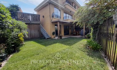 Oportunidad Hermosa Casa en condominio