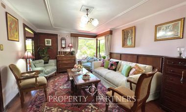 Estupenda Propiedad Residencial,  Sector los Nogales