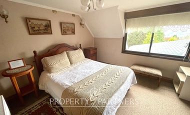 Estupenda Propiedad Residencial,  Sector los Nogales