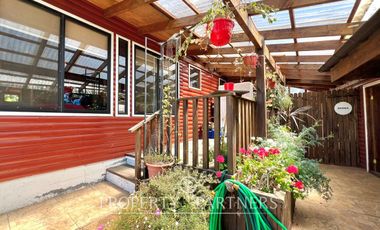 Estupenda Propiedad Residencial,  Sector los Nogales