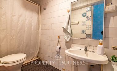 Gran Casa de 4 Niveles con Potencial Comercial en una Amplio terreno en La Serena