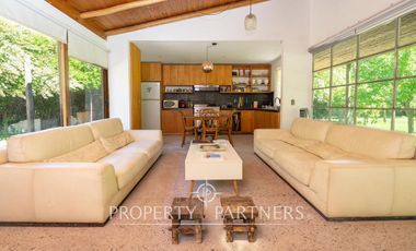 Hermosa parcela en exclusivo sector de Las Majadas, Santa Rita