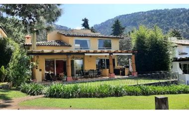 CASA EN VENTA TOTALMENTE EQUIPADA EN PUNTA SUR VALLE DE BRAVO