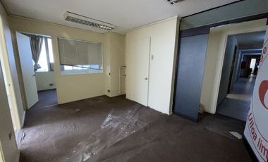 OFICINA EN VENTA, EDIFICIO BABURIZZA (CÓD. 429)