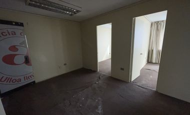 OFICINA EN VENTA, EDIFICIO BABURIZZA (CÓD. 429)