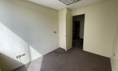 OFICINA EN VENTA, EDIFICIO BABURIZZA (CÓD. 429)