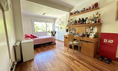 Venta Casa 6 Amb con pileta climatizada en Barrancas de Guido