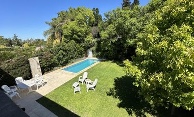 Venta Casa 6 Amb con pileta climatizada en Barrancas de Guido