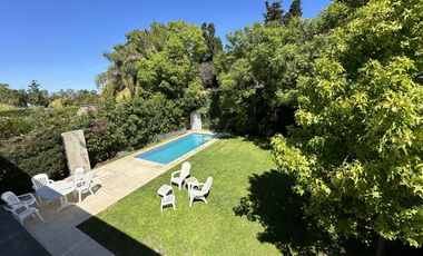 Venta Casa 6 Amb con pileta climatizada en Barrancas de Guido