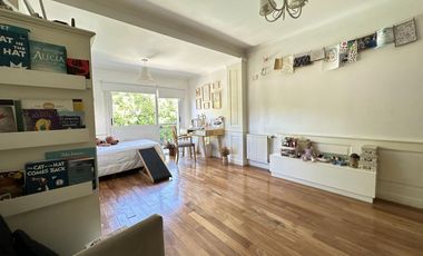 Venta Casa 6 Amb con pileta climatizada en Barrancas de Guido