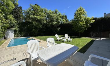 Venta Casa 6 Amb con pileta climatizada en Barrancas de Guido