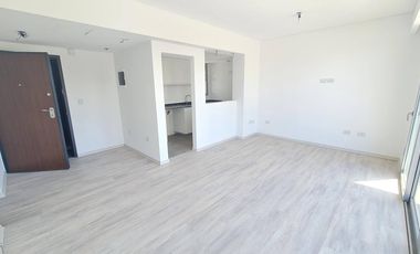 Semipisos de 2 ambientes en pozo