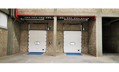 Bodega en Arrendamiento Autopista Medellín 2.600 M2