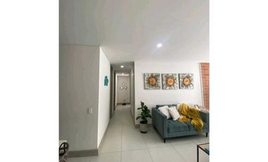 Apartamento con terraza, Envig Cumbres 135m2. 💰900 Mill