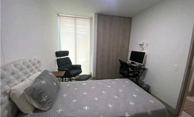 Apartamento con terraza, Envig Cumbres 135m2. 💰900 Mill