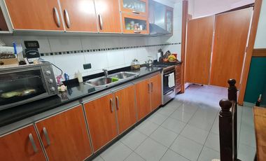Departamento de 4 ambientes en venta