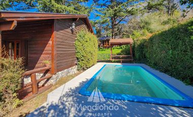 Casa 3 amb con Pileta y Quincho (840 m2 de lote) en Bruno e/ Olga y Ofelia - Sierra de los Padres