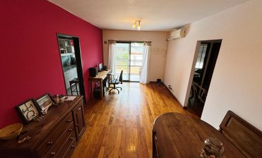 Departamento de tres ambientes a la venta en San Fernando.