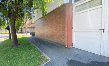 Departamento en  venta de 3 ambientes con cochera