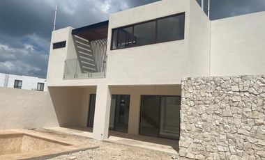 Venta de 3 residencias 2 niveles 3 y 4 habitaciones al Norte de Mérida Yucatán