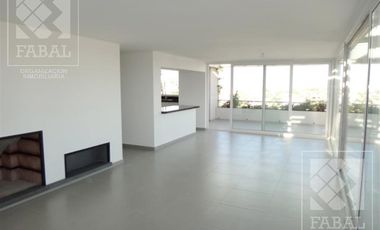 Departamento venta Centro Neuquén, 1 dormitorio, 2 baños, parrilla, terraza y cochera